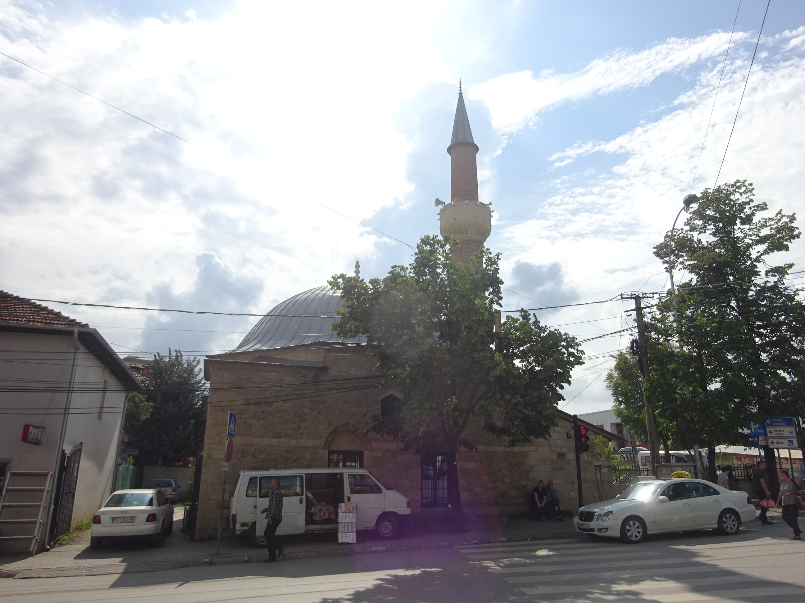 コソボの首都プリシュティナの観光スポット「モスク」