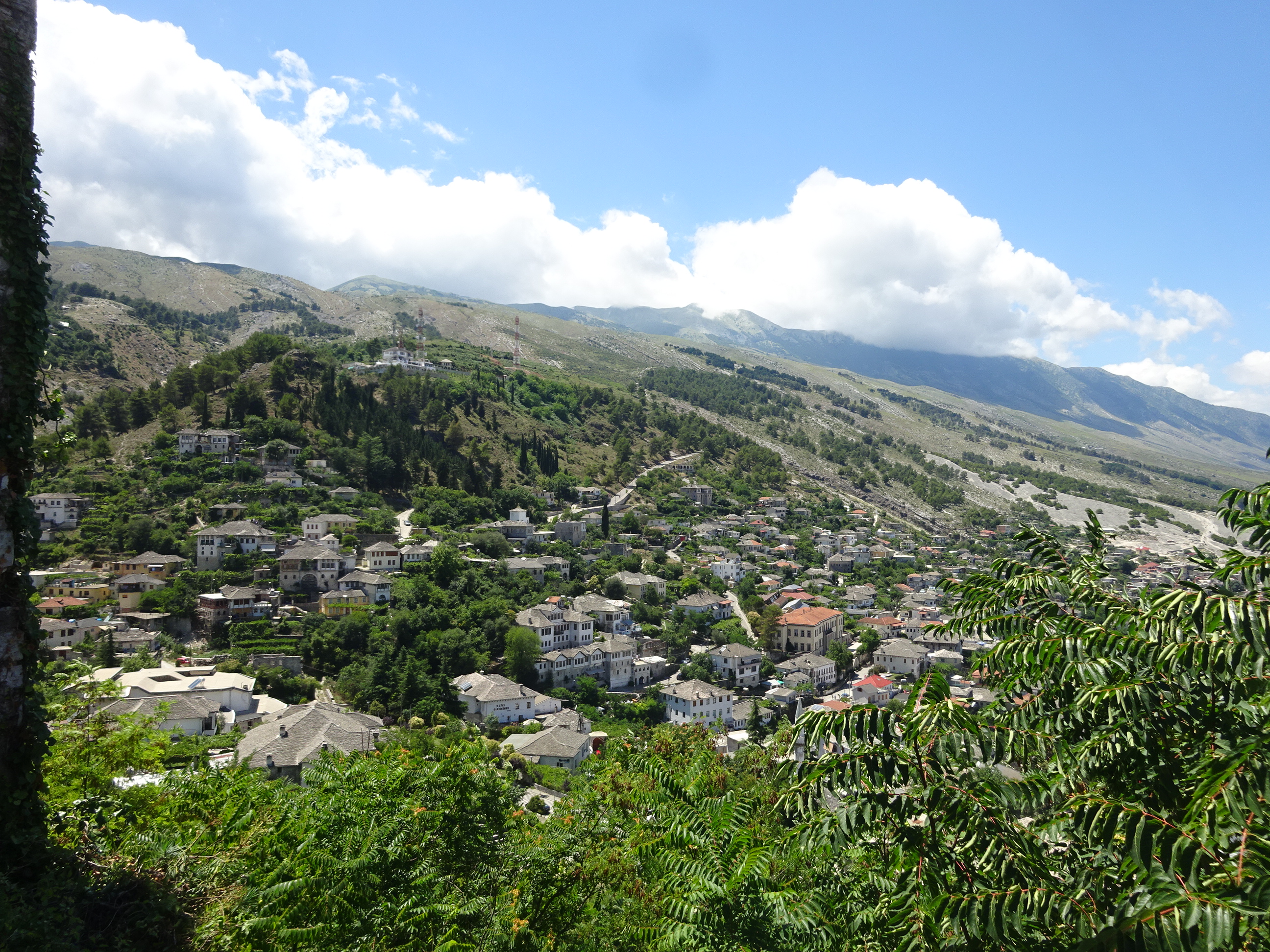 アルバニアの観光ではハズせないジロカストラ城からの絶景☆