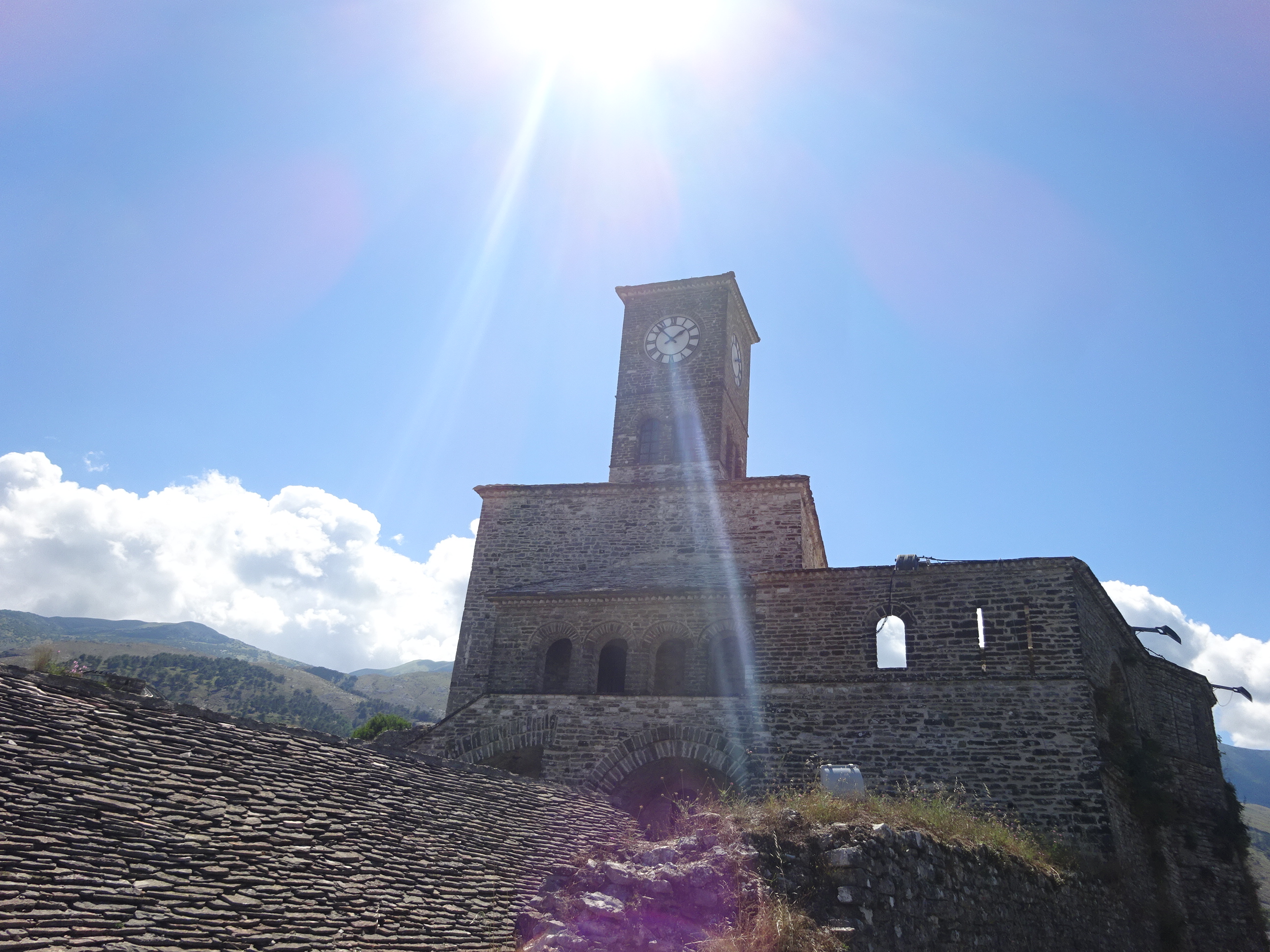 アルバニアのジロカストラ城はとにかく絶景だらけ